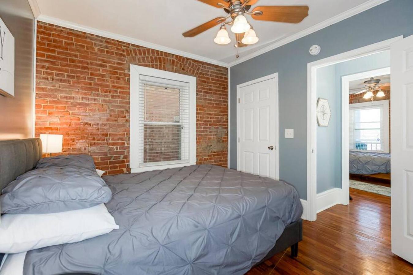 Вилла Entire Loft Downtown With Free Parking Канзас-Сити Экстерьер фото
